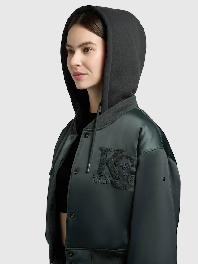 khujo Collegejacke »Chani« mit Kapuze Kurze Damen Bomberjacke mit Kapuze