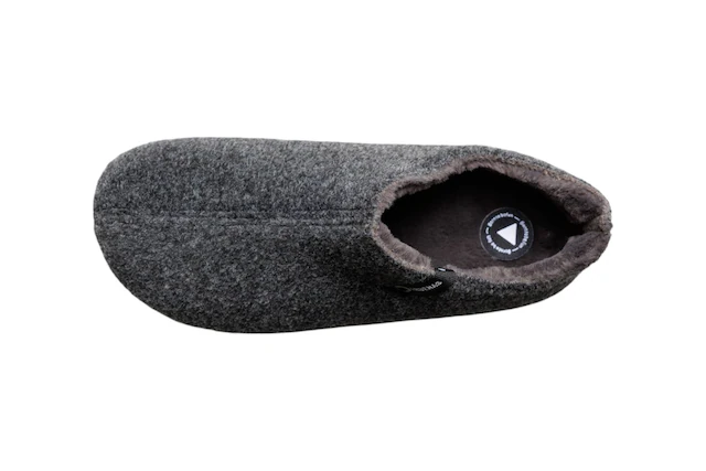 VERBENAS Hausschuh »EDWARD PICOS PET TONE« Hüttenschuh, Wohlfühlschuh, Homeslipper mit Warmfutter