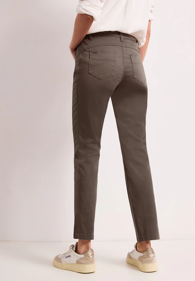 STREET ONE Stoffhose aus Baumwolle mit Stretchanteil
