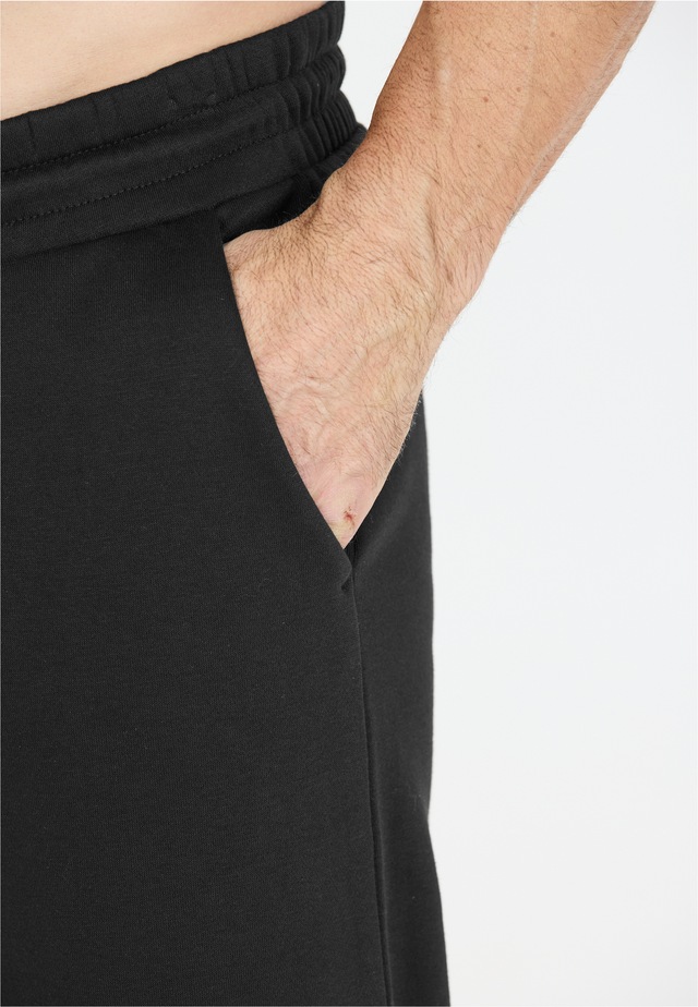 nou Sweathose »Ramin V2« mit verstellbarem Bund