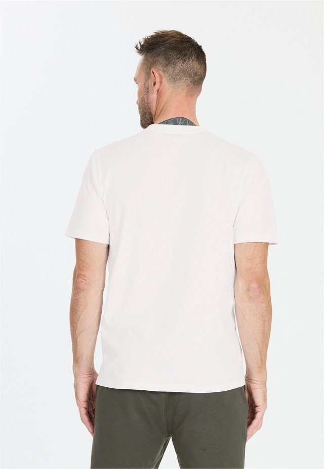 nou T-Shirt »Cahn« Schmucklos