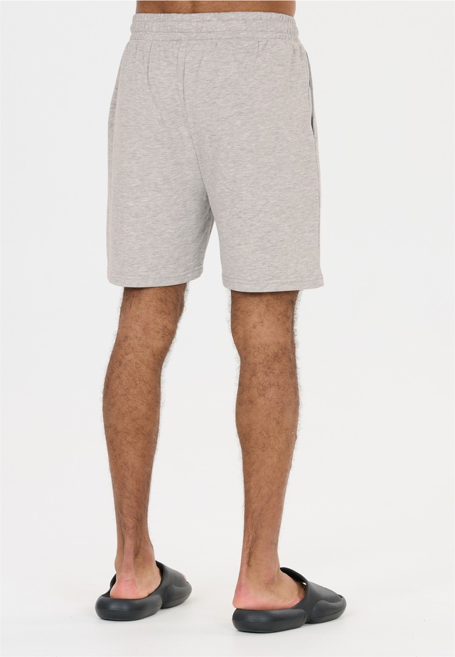 nou Shorts »Regester V2« im klassischen Design
