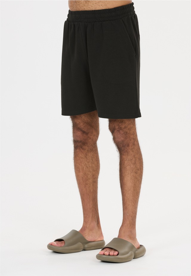 nou Shorts »Regester V2« im klassischen Design