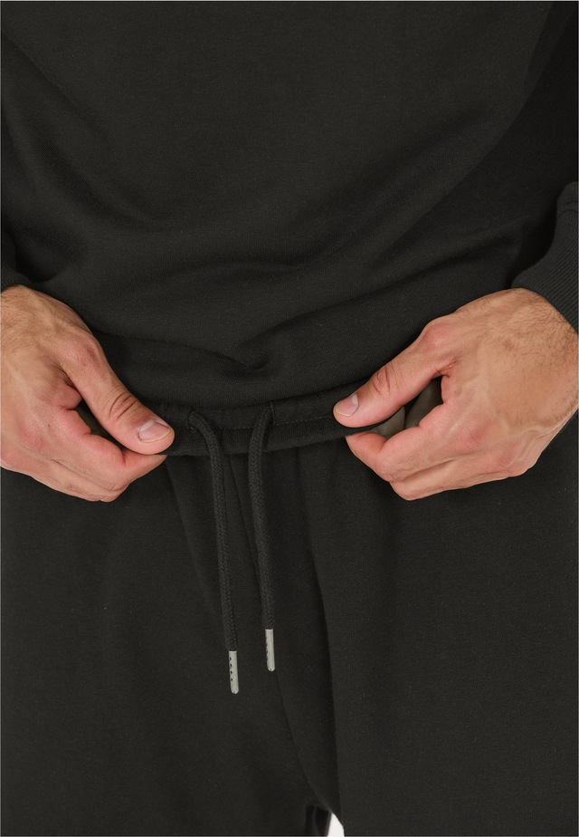 nou Shorts »Regester V2« im klassischen Design