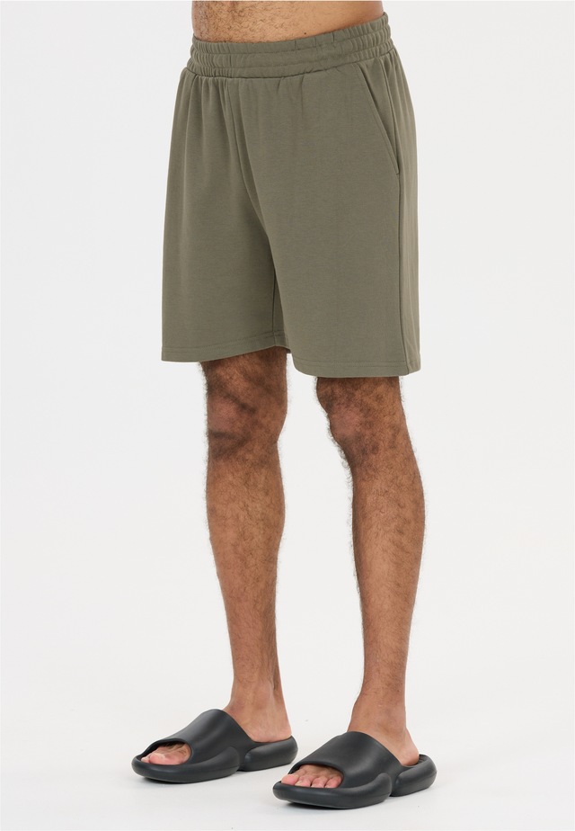 nou Shorts »Regester V2« im klassischen Design