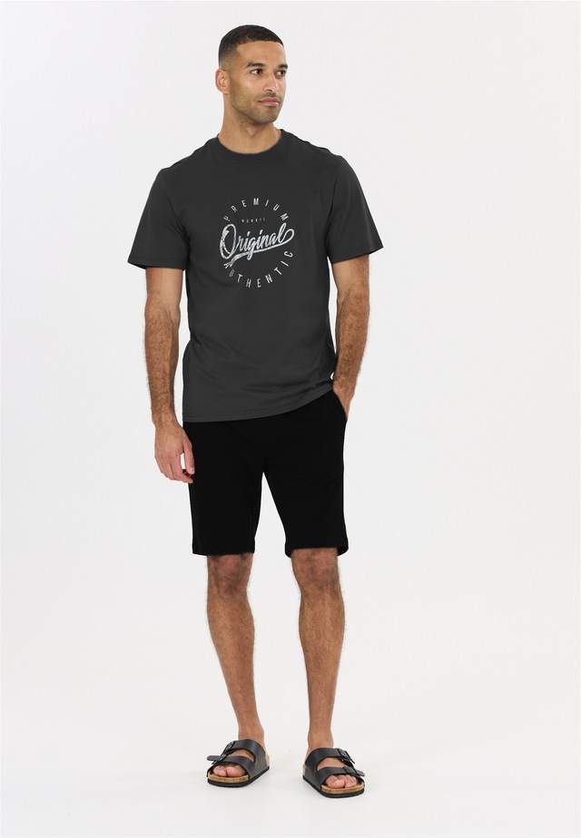 nou T-Shirt »Radomi« im klassischen Design