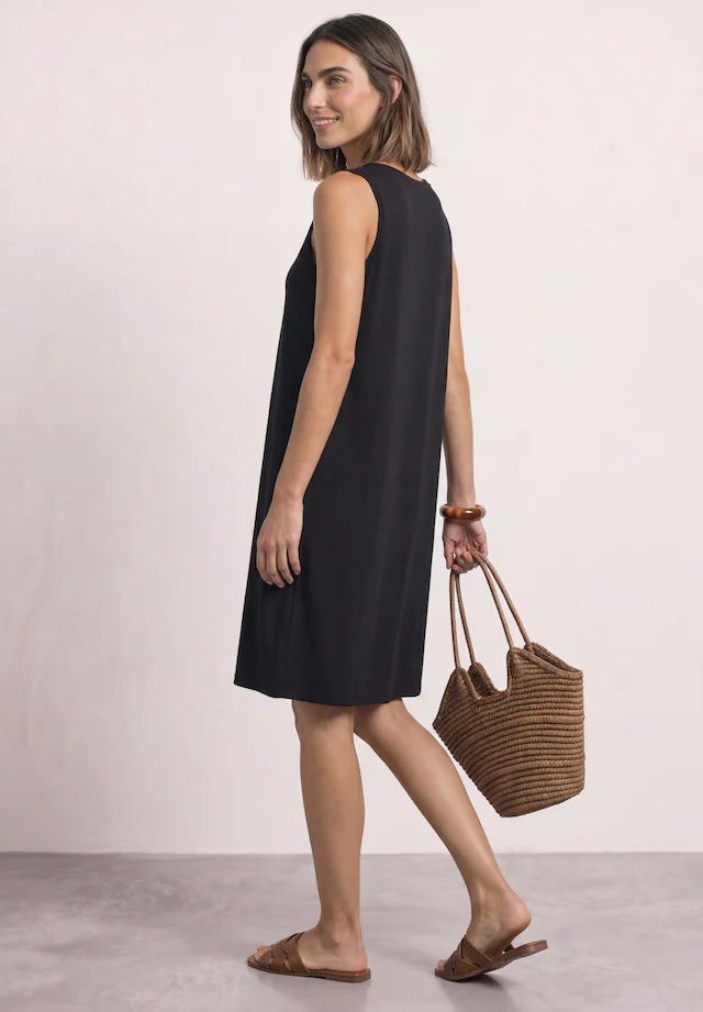STREET ONE Jerseykleid Ohne Taschen Ärmelloses Sommerkleid mit Rundhals und Knopfdetail