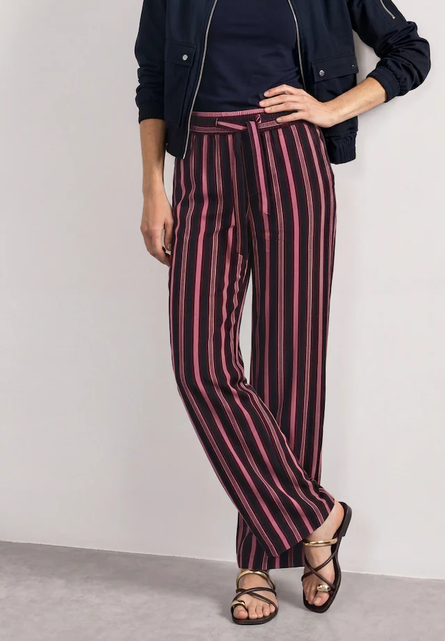 STREET ONE Stoffhose »Style Emee« Sommerhose im Loose Fit / mit Streifen