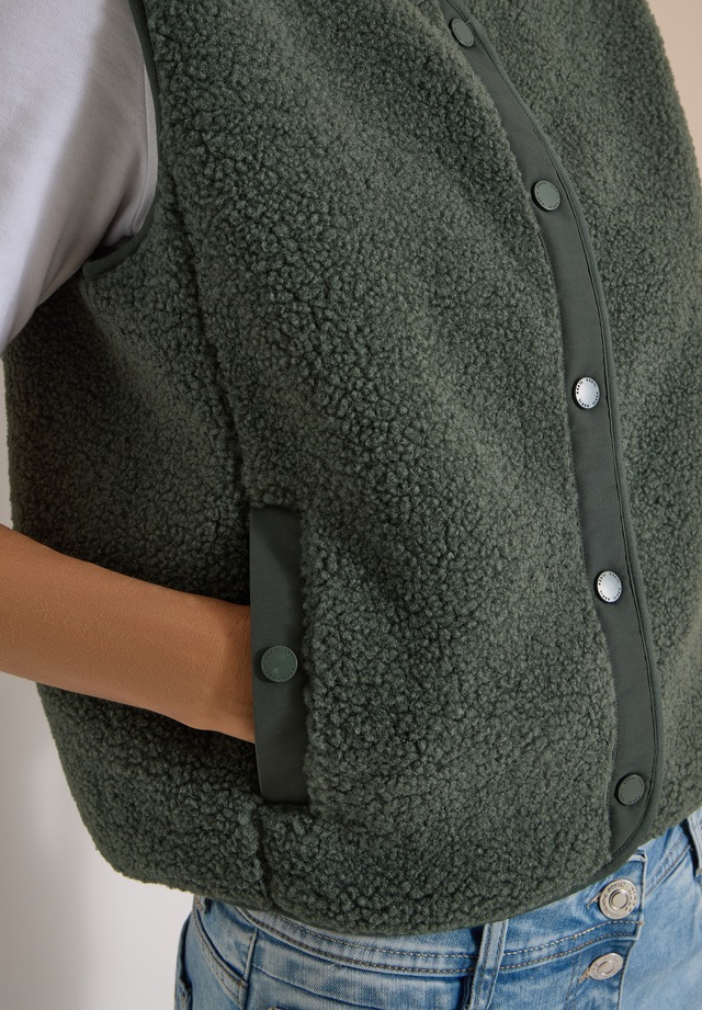 Cecil Plüschweste Softshelldetails, V-Ausschnitt, unifarben