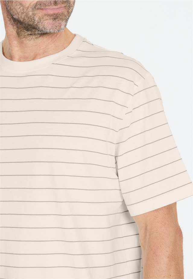 nou T-Shirt »Siddall« Schmucklos