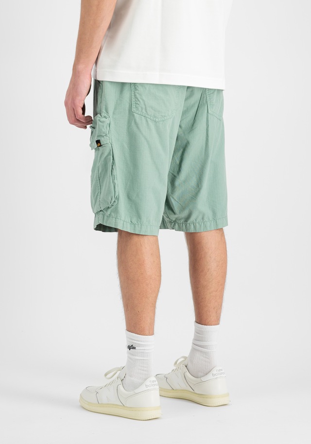 Alpha Industries Shorts »Manoeuvre Loose Shorts«