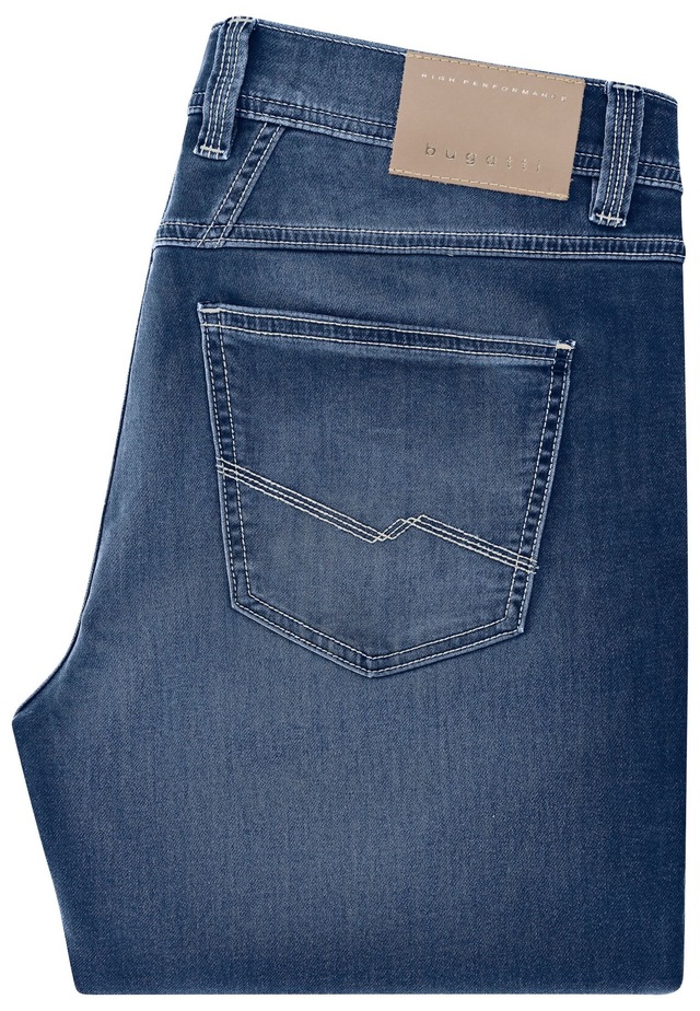 bugatti Bermudas »DynamicSeries« mit Stretch-Funktion