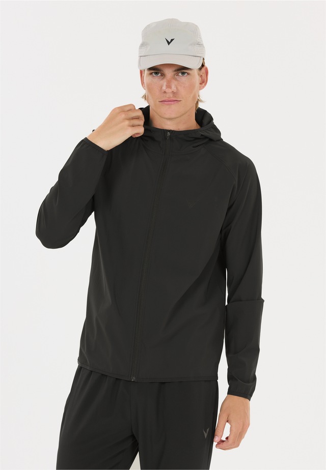 Virtus Trainingsjacke »Alonso V2« mit feuchtigkeitsregulierender Funktion