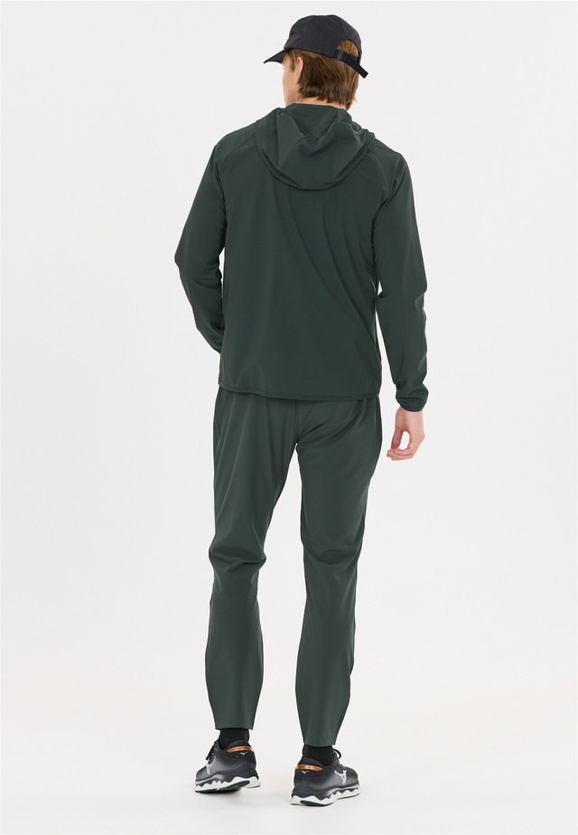 Virtus Trainingsjacke »Alonso V2« mit feuchtigkeitsregulierender Funktion