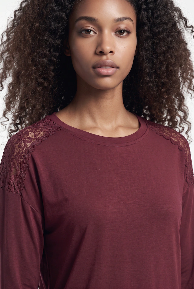 ONLY T-Shirt »ONLLUNI L/S TOP WITH LACE DETAILS CS JRS« Viskosemischung, regular fit