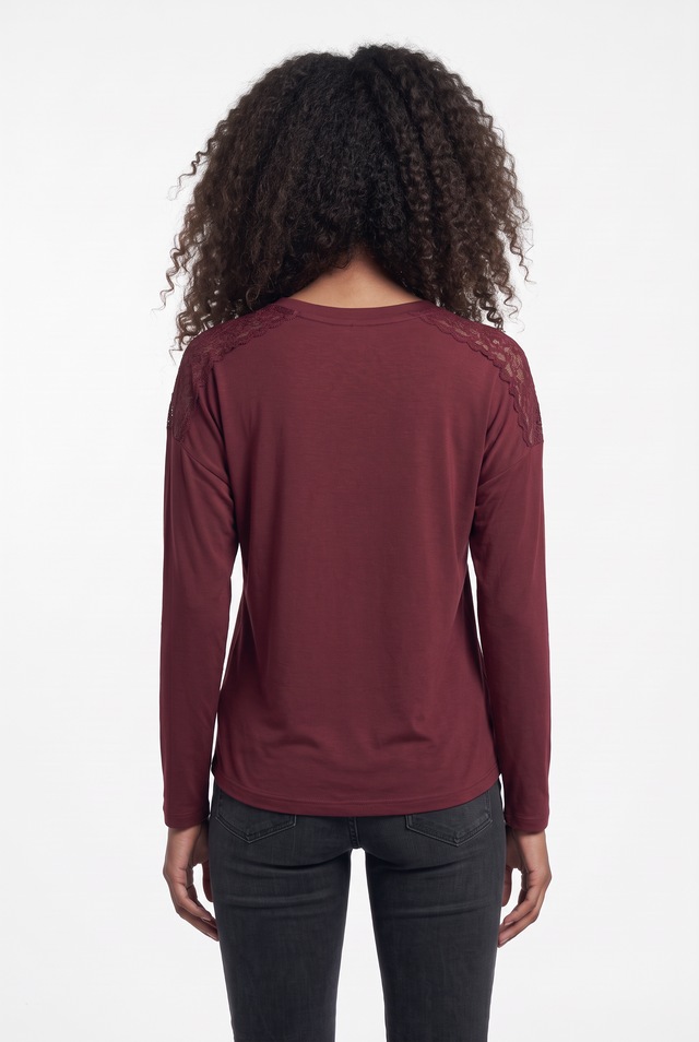 ONLY T-Shirt »ONLLUNI L/S TOP WITH LACE DETAILS CS JRS« Viskosemischung, regular fit