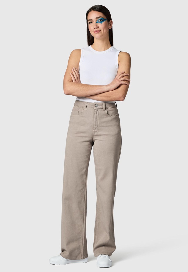 PEAK TIME Chinohose »Cyrele« Lange Wide-Leg-Hose mit Bio-Baumwolle