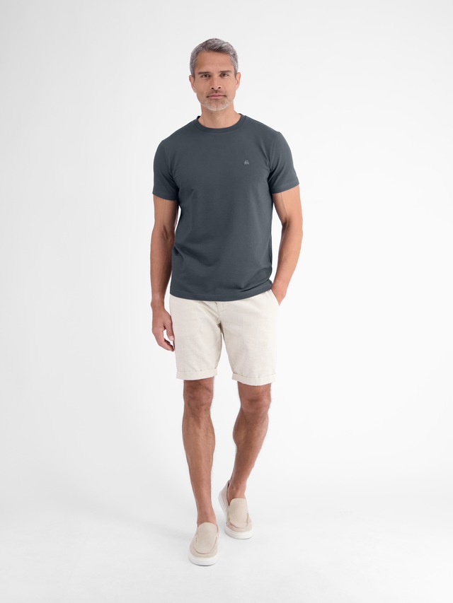 LERROS T-Shirt »T-Shirt in softer Seersucker-Qualität mit bequemem O-Neck«