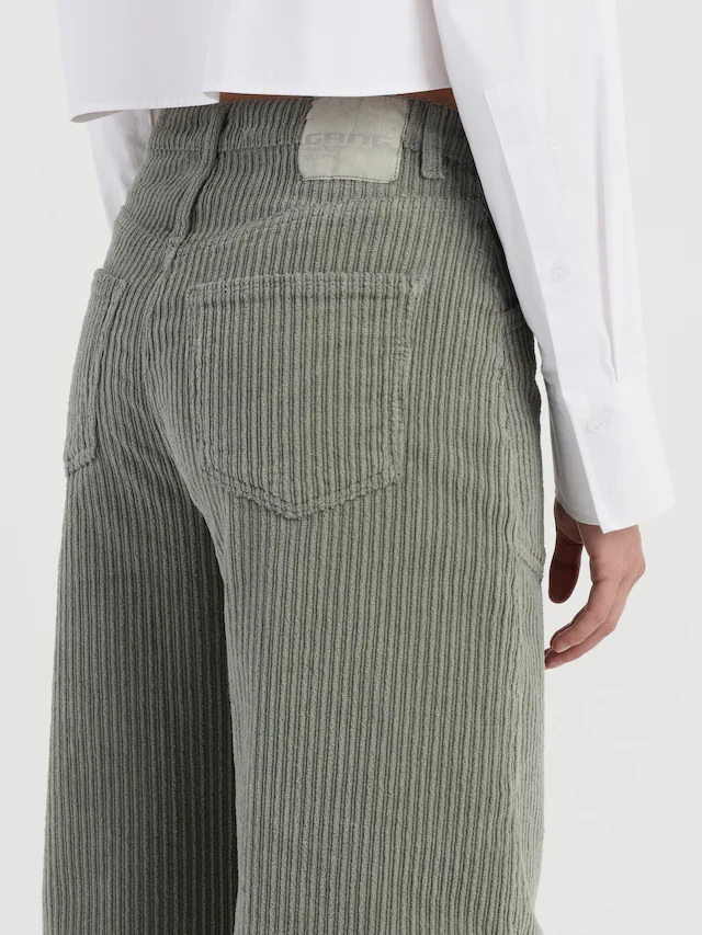GANG Cordhose »94ODINA« im O-Shape, verkürzte Beinlänge