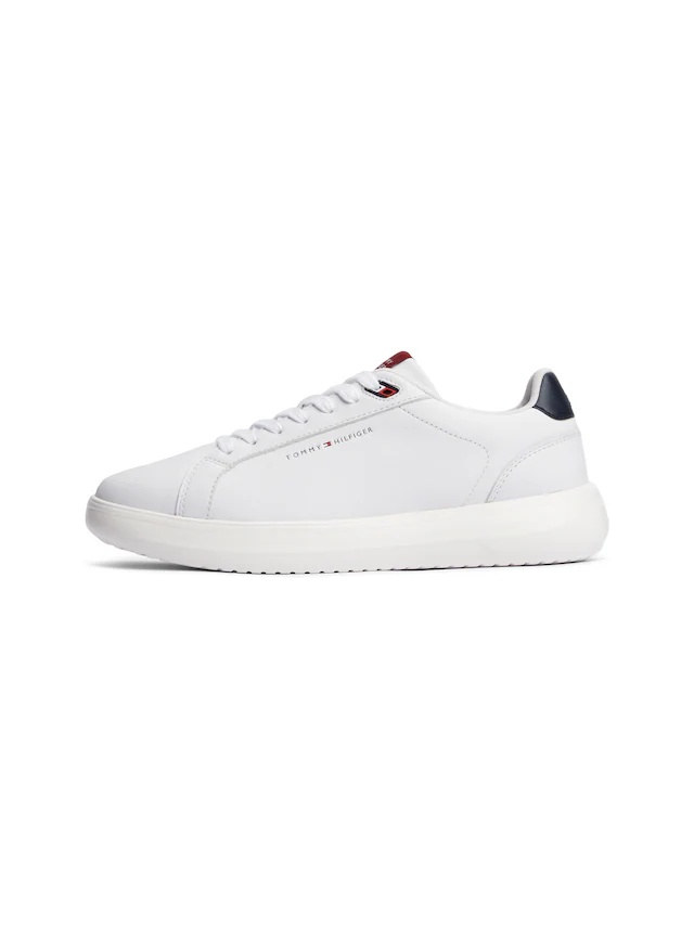 Tommy Hilfiger Sneaker »LIGHT CHUNKY LEATHER SNEAKER« Freizeitschuh, Halbschuh, Schnürer mit TH-Logoprägung