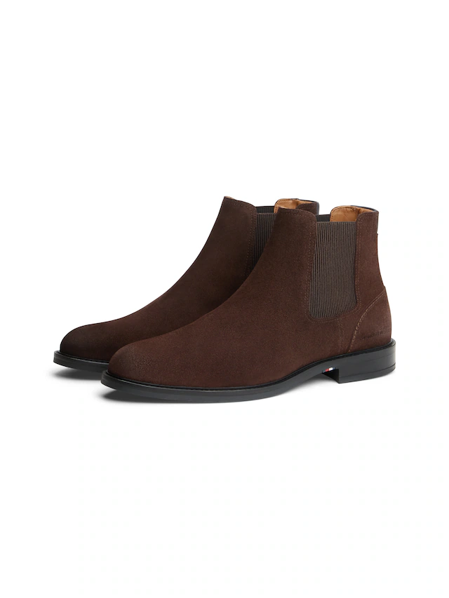 Tommy Hilfiger Chelseaboots »CORPORATE DRESSY SUEDE CHELSEA« Blockabsatz, Stiefelette mit beidseitigem Stretcheinsatz