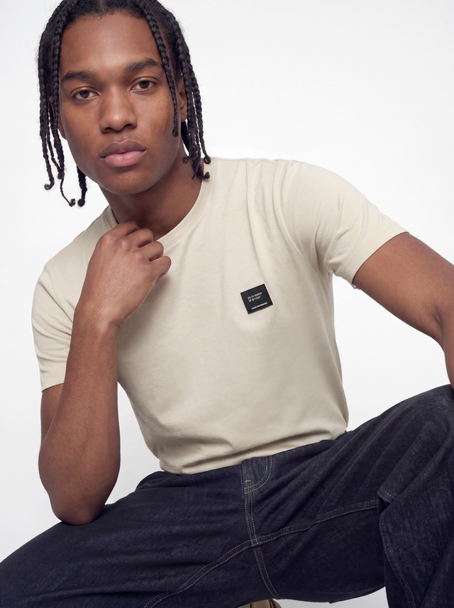 Jack & Jones Rundhalsshirt »JJCLEVELAND TEE SS CREW NECK SN« Baumwolle, regular fit