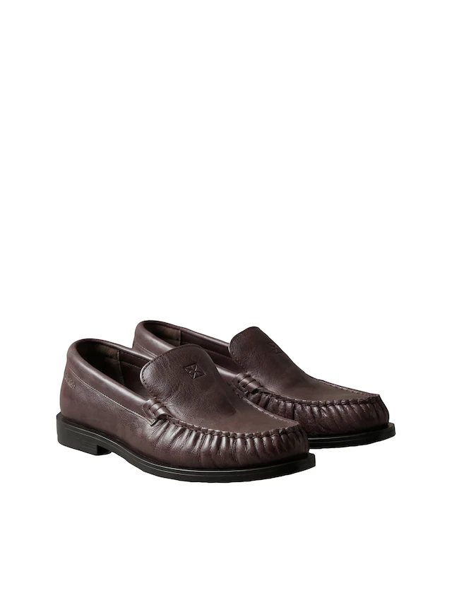 Calvin Klein Loafer »ROUND ESSENTIAL LOAFER LTH« Slipper, Schlupfschuh mit gepolstertem Schaftrand