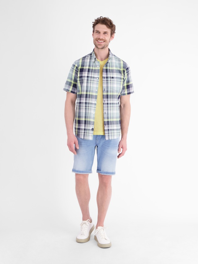 LERROS V-Shirt »T-Shirt mit sportlichem V-Ausschnitt aus reiner Baumwolle«