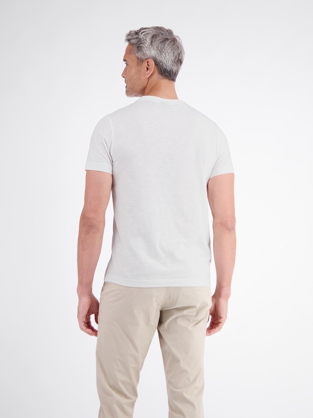 LERROS V-Shirt »T-Shirt mit sportlichem V-Ausschnitt aus reiner Baumwolle«