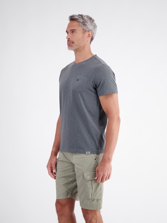 LERROS V-Shirt »T-Shirt mit sportlichem V-Ausschnitt aus reiner Baumwolle«