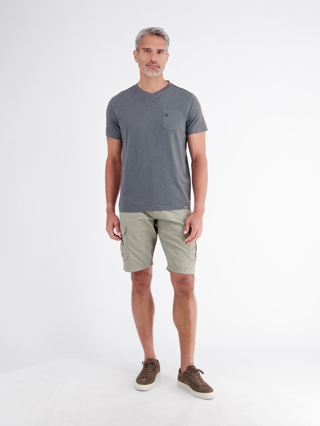 LERROS V-Shirt »T-Shirt mit sportlichem V-Ausschnitt aus reiner Baumwolle«
