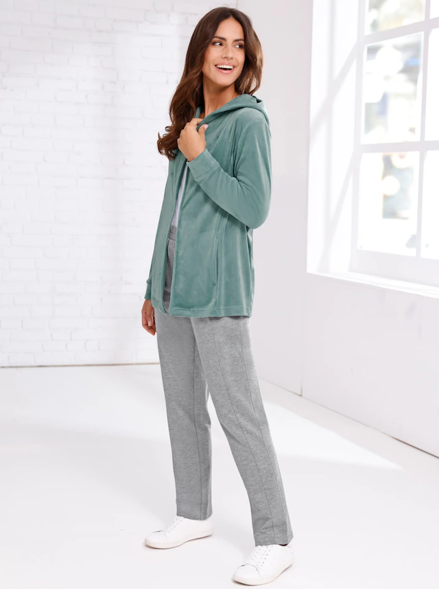 Nickijacke mit Kapuze
