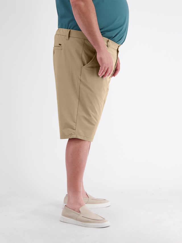 LERROS Chinoshorts »Sportliche Chino-Shorts aus Nylon-Mix in großen Größen«