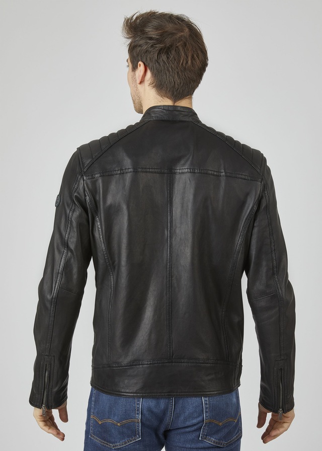 bugatti Blouson »BUAPOLLO« ohne Kapuze mit Schultersteppung und Reißverschlüssen