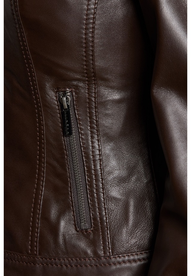 bugatti Lederjacke »bugatti Lederjacke« ohne Kapuze mit gesteppter Schulterpartie