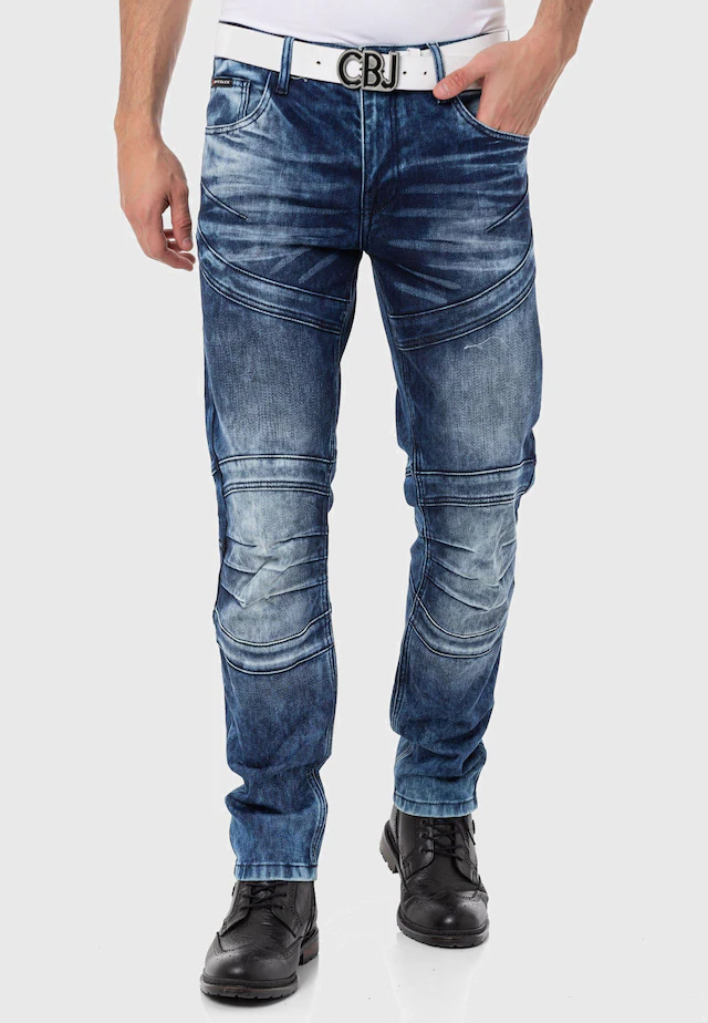 Cipo & Baxx 5-Pocket-Jeans »CD876« mit stylischer Waschung