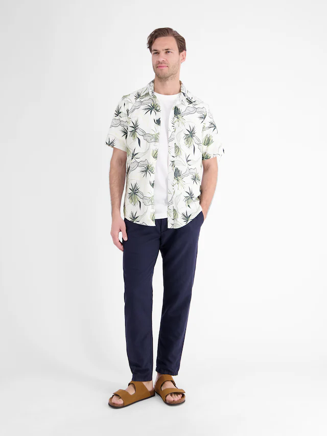 LERROS Kurzarmhemd »Casual Kurzarmhemd mit floralem Print aus leichtem Material«