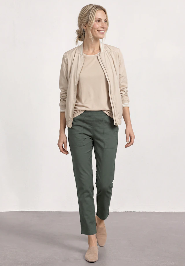 STREET ONE Stoffhose im elastischen Materialmix
