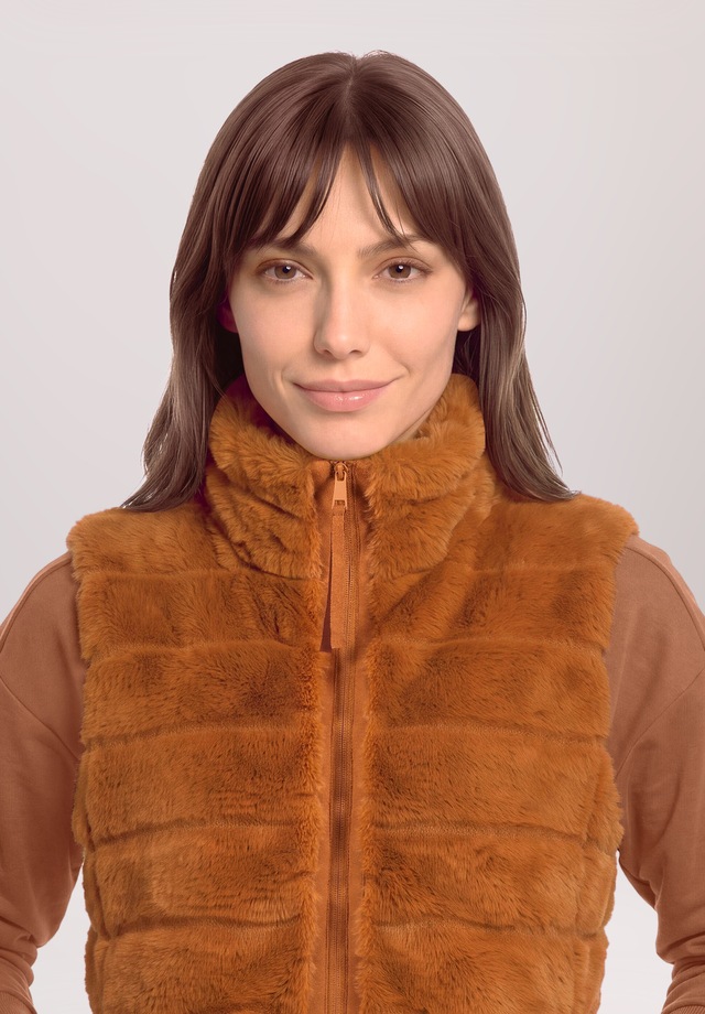 Betty&Co Plüschweste »Damen mit Stehkragen«
