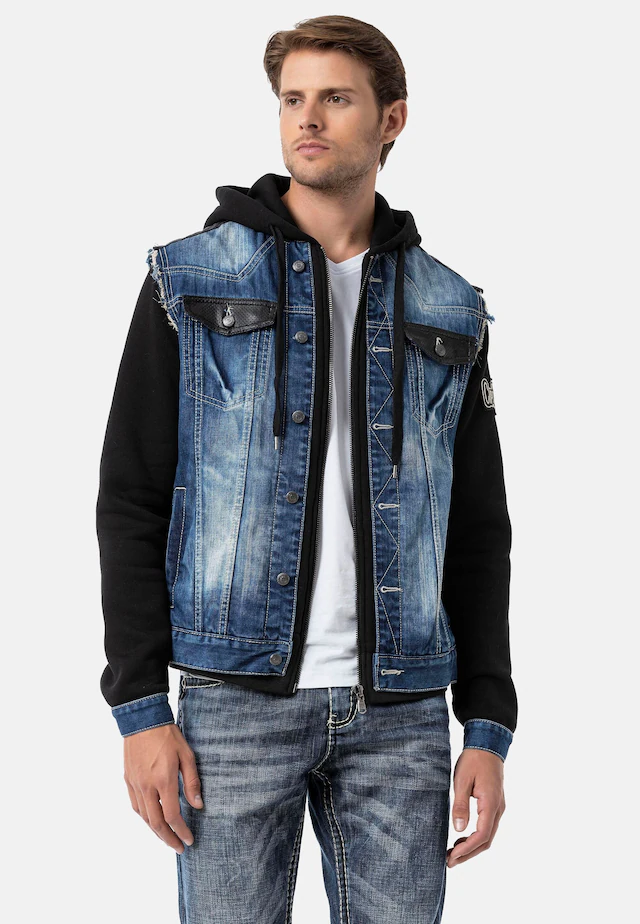 Cipo & Baxx Jeansjacke »CJ307« mit Kapuze Abgerundet mit metallischen Details