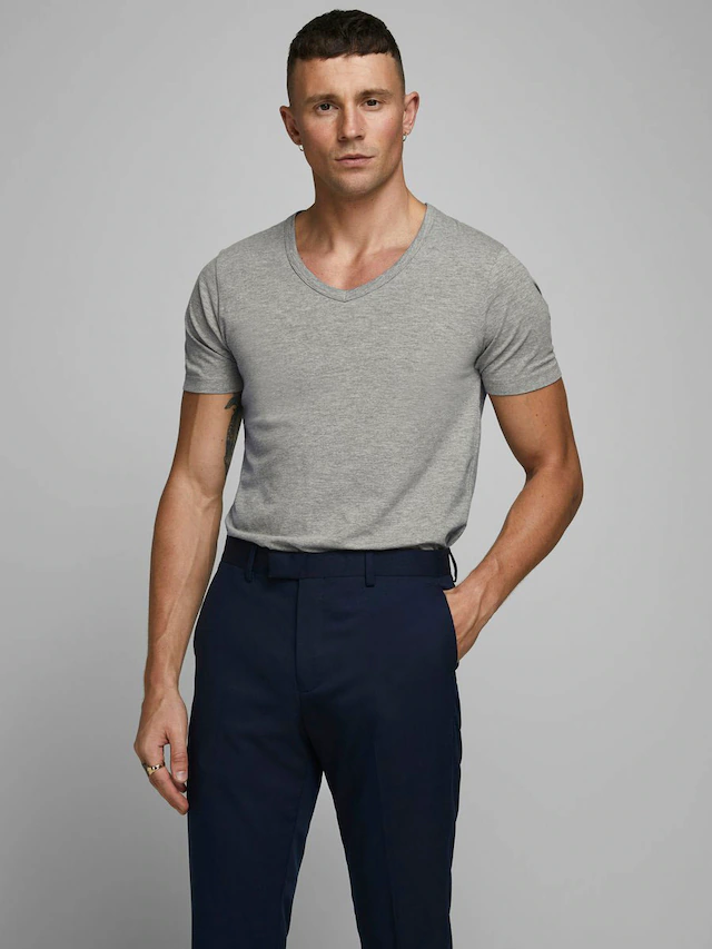 Jack & Jones T-Shirt »SLIM- FIT BASIC TEE V-NECK« mit V-Ausschnitt