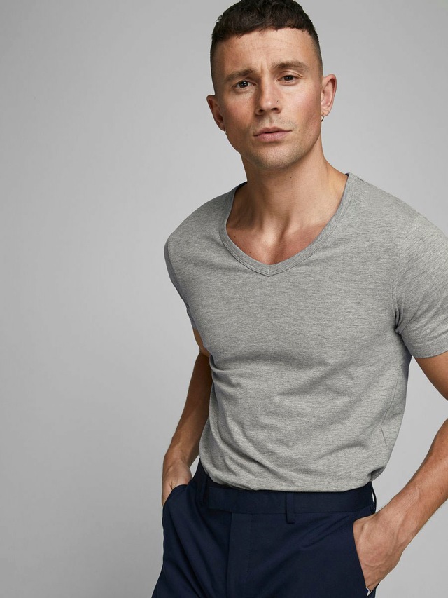 Jack & Jones T-Shirt »SLIM- FIT BASIC TEE V-NECK« mit V-Ausschnitt
