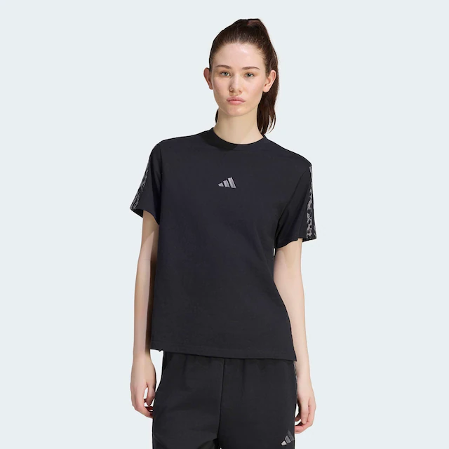adidas Sportswear T-Shirt »SEASONAL ESSENTIALS 3-STREIFEN, ANIMALPRINT« sportlicher Stil