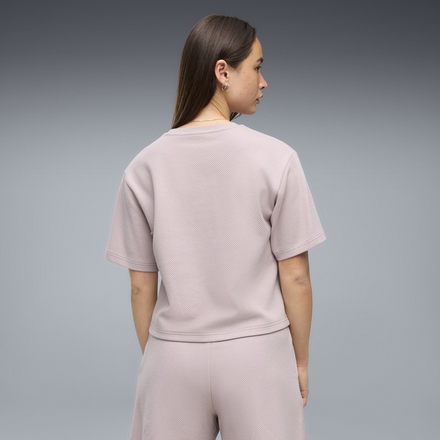 PUMA T-Shirt »Essentials Elevated Relaxed T-Shirt Damen«