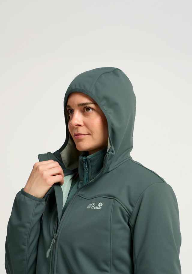 Jack Wolfskin Softshellmantel »WINDHAIN 2 COAT W« Softshellmantel mit Kapuze, winddicht, wasserabweisend