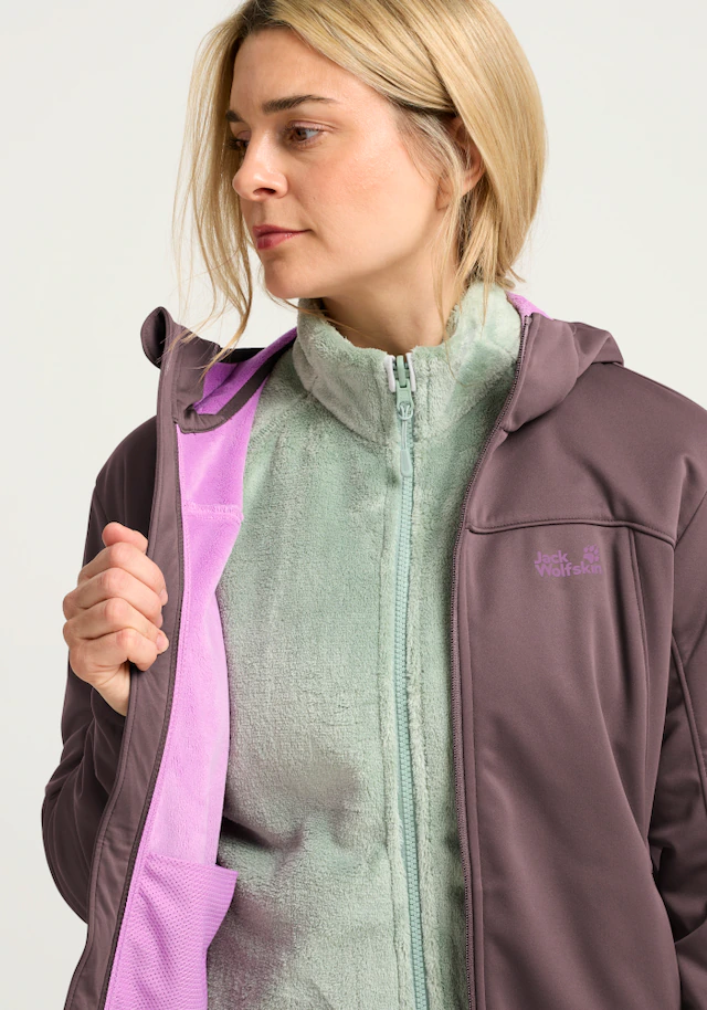 Jack Wolfskin Softshellmantel »WINDHAIN 2 COAT W« Softshellmantel mit Kapuze, winddicht, wasserabweisend