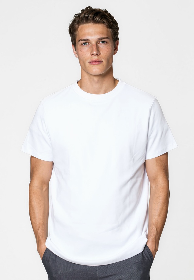 Kleinigkeit T-Shirt »Kleinigkeit Unterragendes Shört« 1
