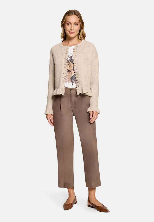 Cartoon Strickjacke »Damen mit Rüschen« 1