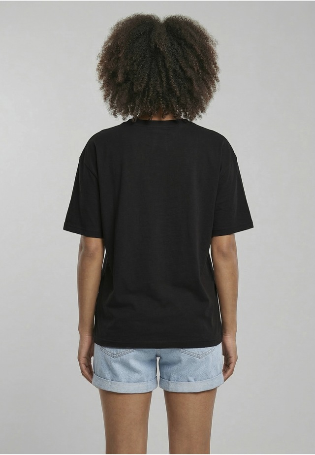 URBAN CLASSICS T-Shirt »Urban Classics Ladies Urban Classic Heart Logo Loose Tee« 1