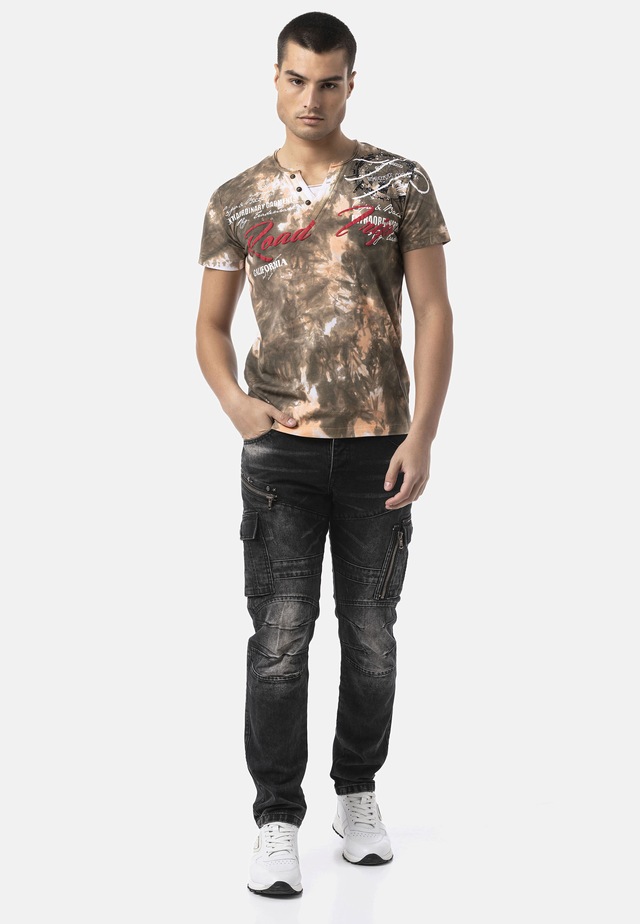 Cipo & Baxx T-Shirt »CT804« auffälligen Empirme-Print-Waschung